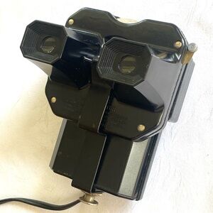 Vintage 1950s Viewmaster with Light Attachment & 3 Queen Elizabeth Reels TESTED